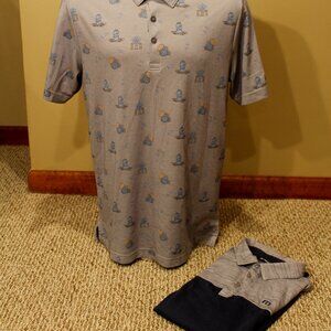 TWO (2) TRAVIS MATHEWS MENS GOLF POLO SHIRTS SIZE MEDIUM